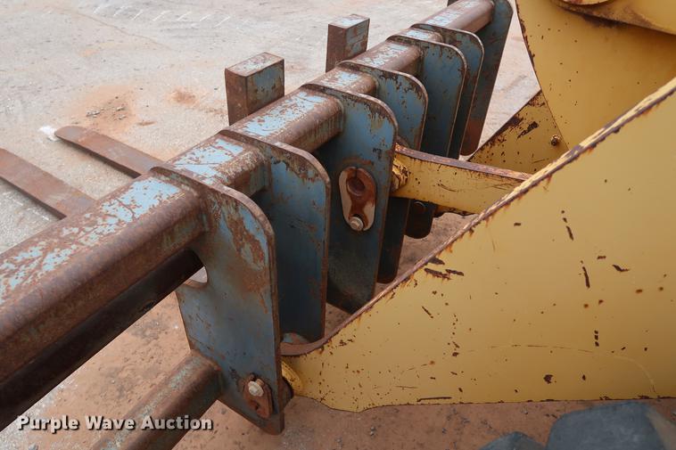 image for item DG3295 2001 John Deere 544H wheel loader