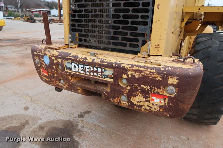 image for item DG3295 2001 John Deere 544H wheel loader