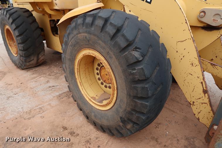image for item DG3295 2001 John Deere 544H wheel loader