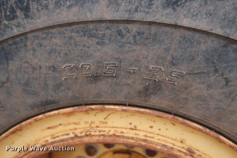 image for item DG3295 2001 John Deere 544H wheel loader