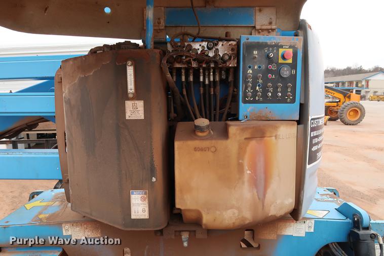 image for item DG3296 2008 Genie Z-45/25 boom lift