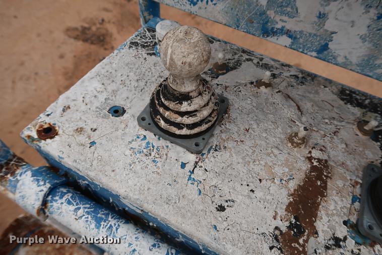 image for item DG3296 2008 Genie Z-45/25 boom lift