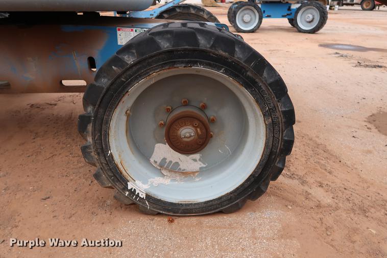 image for item DG3296 2008 Genie Z-45/25 boom lift