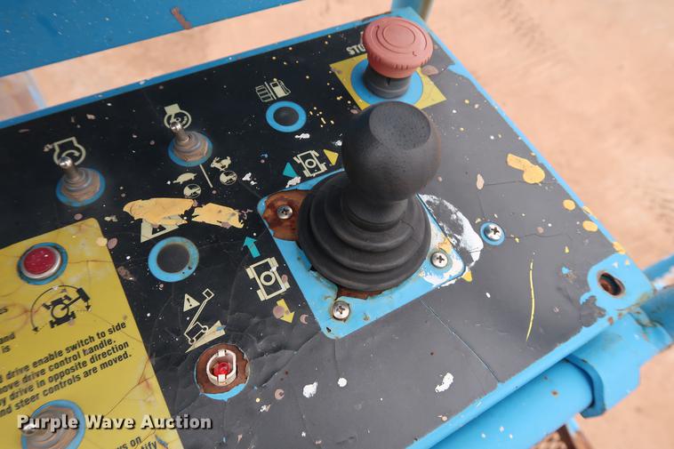 image for item DG3297 2008 Genie Z-45/25 boom lift