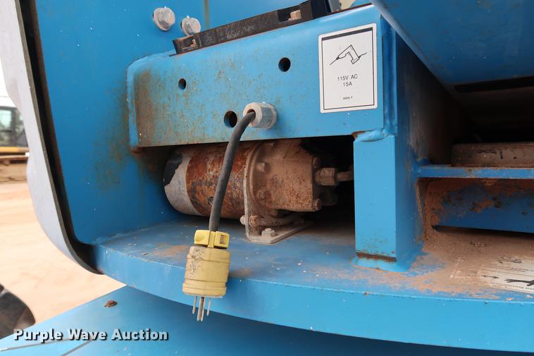 image for item DG3297 2008 Genie Z-45/25 boom lift