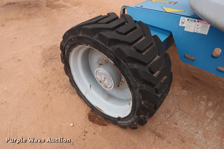 image for item DG3297 2008 Genie Z-45/25 boom lift