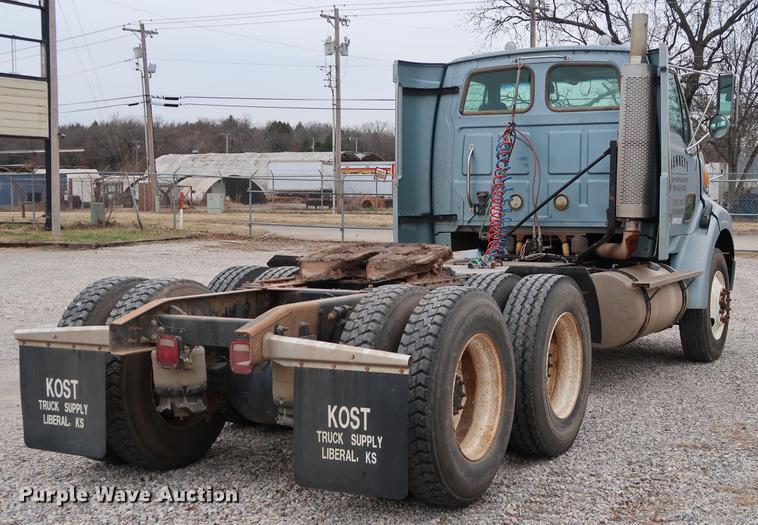 image for item DG3299 2005 Sterling A-Line semi truck