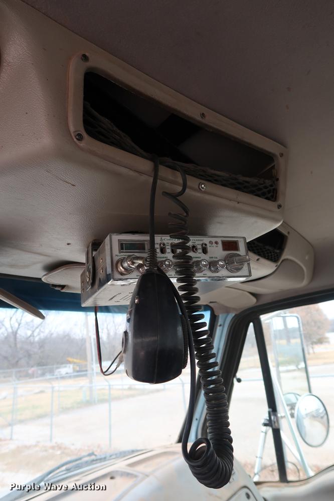 image for item DG3299 2005 Sterling A-Line semi truck