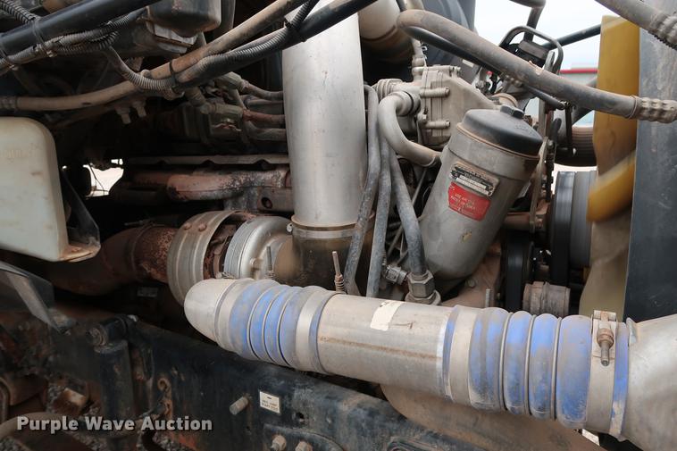 image for item DG3299 2005 Sterling A-Line semi truck