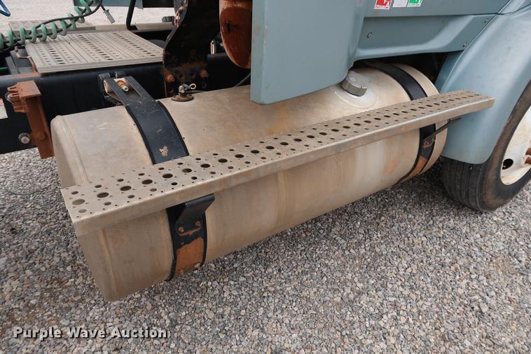 image for item DG3299 2005 Sterling A-Line semi truck