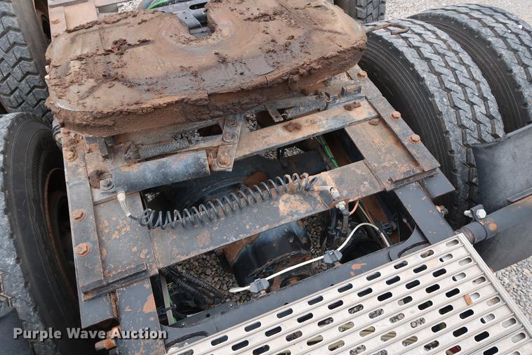 image for item DG3299 2005 Sterling A-Line semi truck