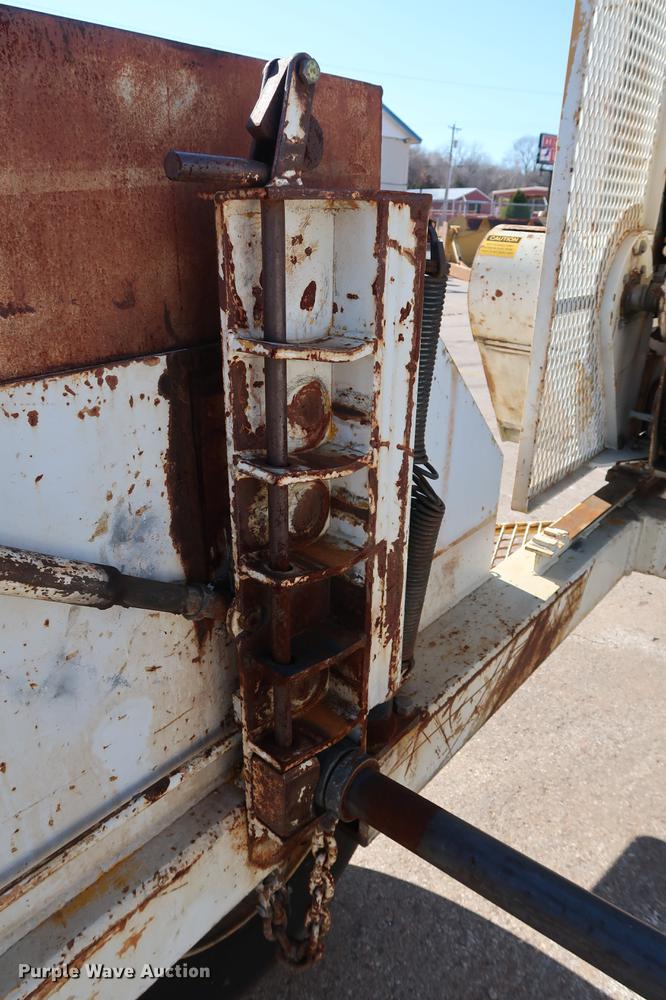 image for item DG3300 1991 Hogg Davis HP650 reel trailer