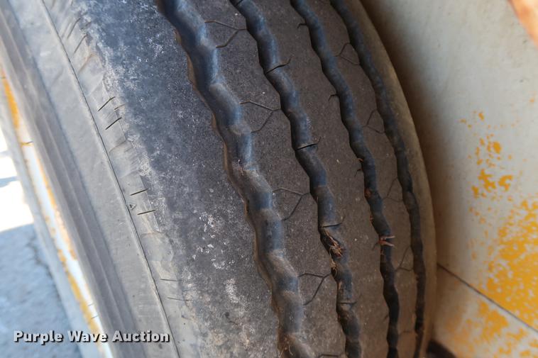 image for item DG3300 1991 Hogg Davis HP650 reel trailer