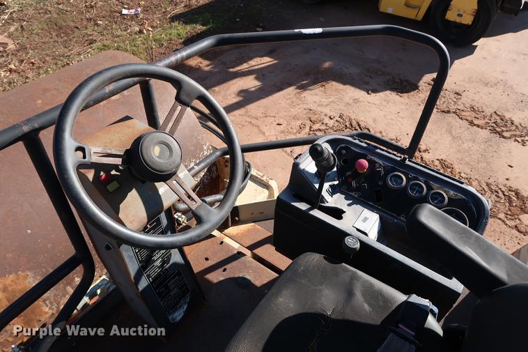 image for item DG3301 2000 Ingersoll Rand SD-100D single drum vibratory roller