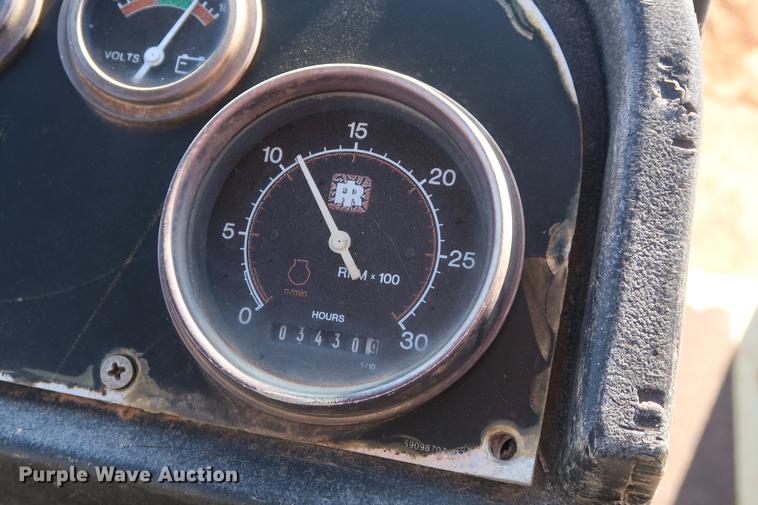 image for item DG3301 2000 Ingersoll Rand SD-100D single drum vibratory roller