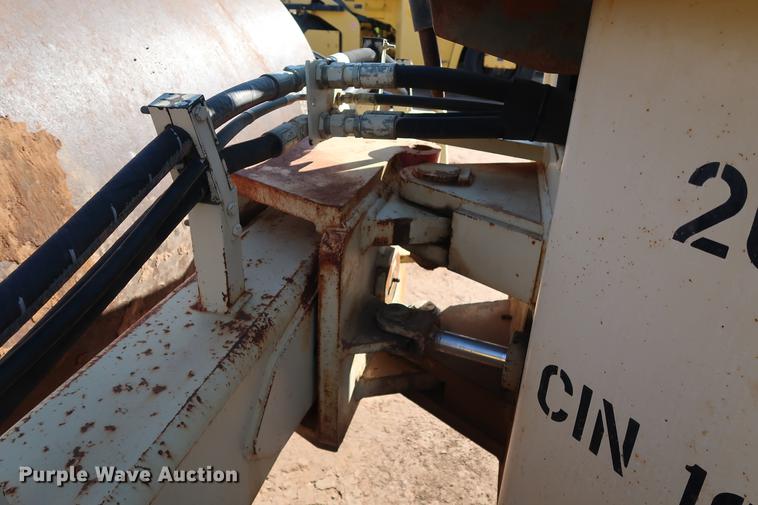 image for item DG3301 2000 Ingersoll Rand SD-100D single drum vibratory roller