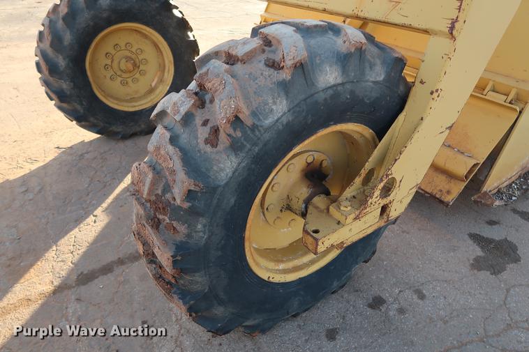 image for item DG3302 1992 Bros LSPRM-8A reclaimer