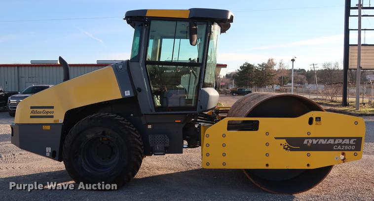 image for item DG3303 2015 Dynapac CA2500D single drum vibratory roller