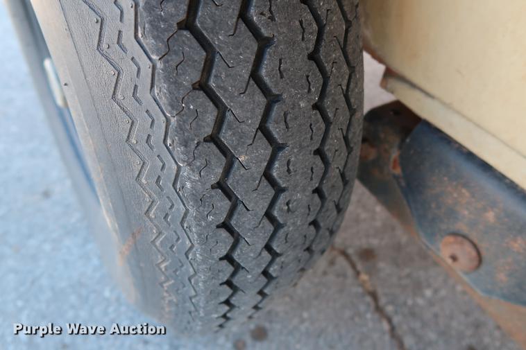 image for item DG3304 Ingersoll Rand HP750WCU air compressor