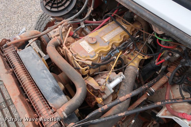 image for item DG3305 2003 Freightliner Business Class M2 water truck