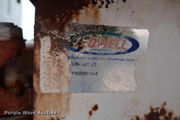 image for item DG3305 2003 Freightliner Business Class M2 water truck