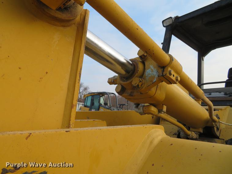 image for item DG3751 1999 Caterpillar 953C track loader