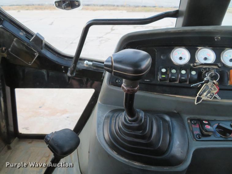 image for item DG3752 2003 Caterpillar 430D backhoe