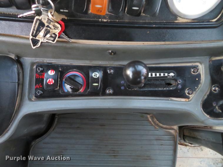 image for item DG3752 2003 Caterpillar 430D backhoe