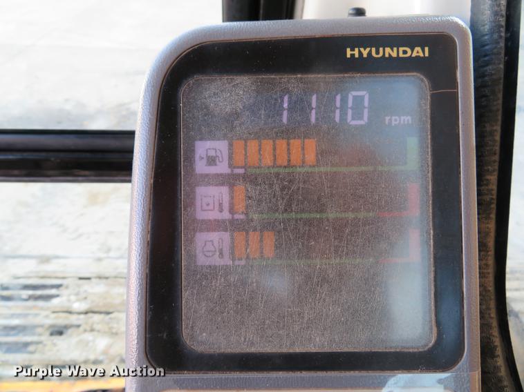 image for item DG3753 2004 Hyundai Robex 140LC-7 excavator