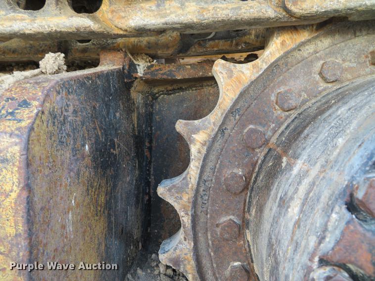 image for item DG3753 2004 Hyundai Robex 140LC-7 excavator