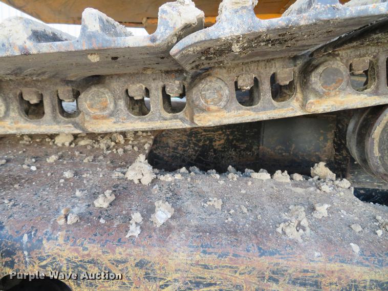 image for item DG3753 2004 Hyundai Robex 140LC-7 excavator