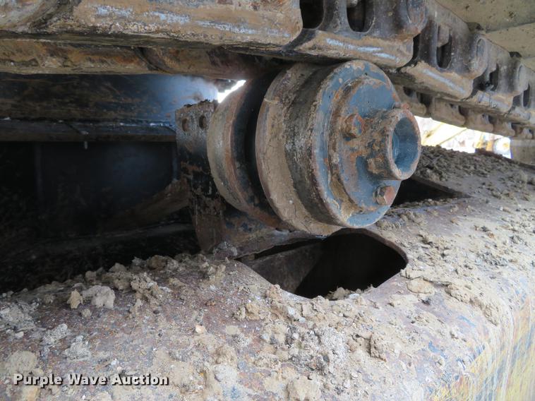 image for item DG3753 2004 Hyundai Robex 140LC-7 excavator