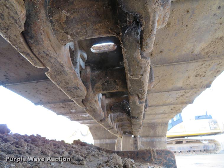 image for item DG3753 2004 Hyundai Robex 140LC-7 excavator