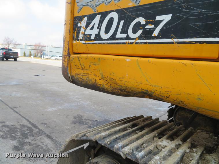 image for item DG3753 2004 Hyundai Robex 140LC-7 excavator