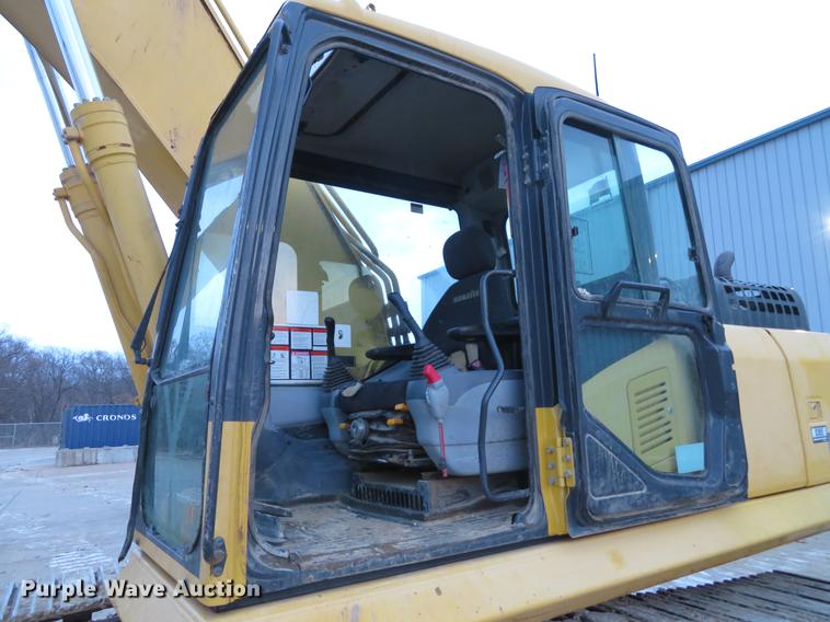 image for item DG3755 2006 Komatsu PC300LC-7E0 excavator