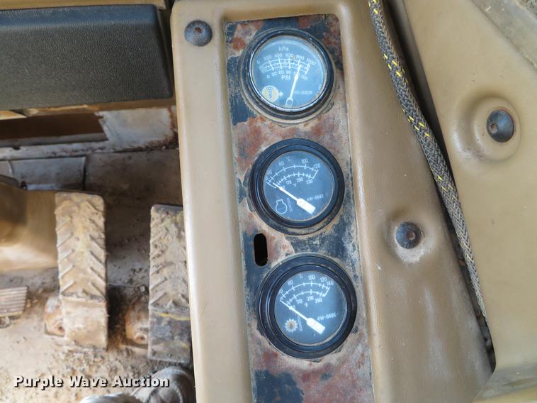 image for item DG3756 1988 Caterpillar 631E conventional scraper