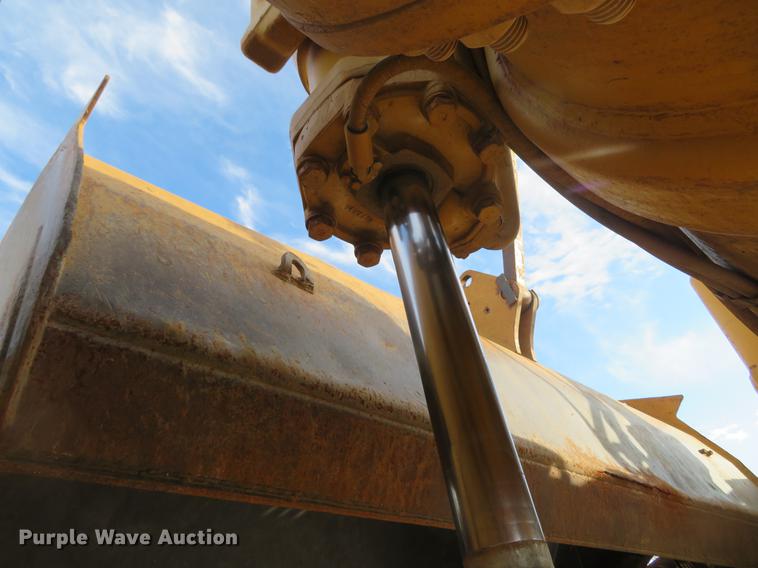 image for item DG3756 1988 Caterpillar 631E conventional scraper