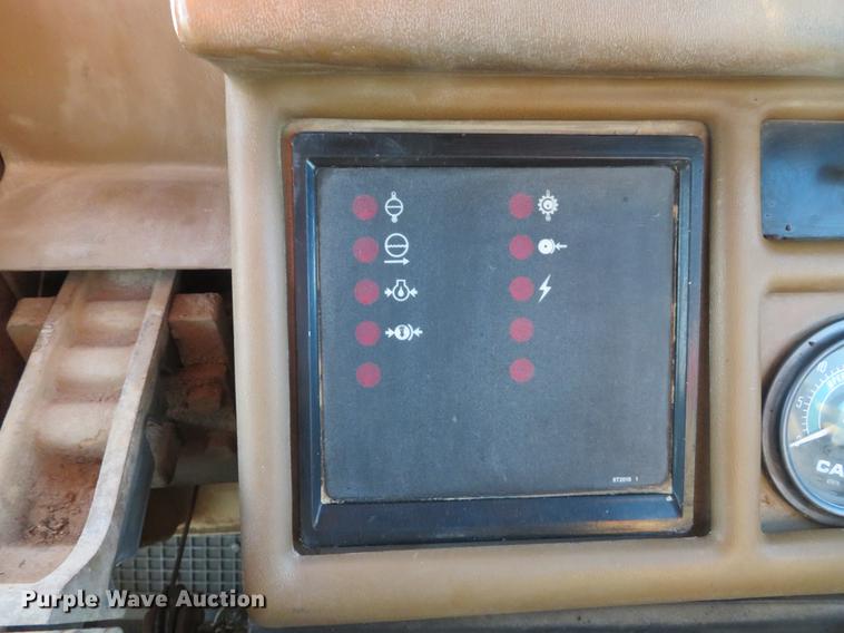 image for item DG3757 1988 Caterpillar 631E conventional scraper