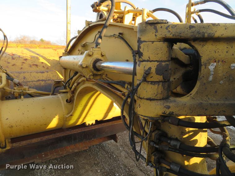 image for item DG3757 1988 Caterpillar 631E conventional scraper