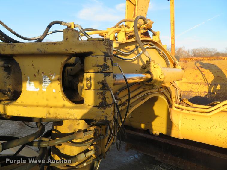 image for item DG3757 1988 Caterpillar 631E conventional scraper