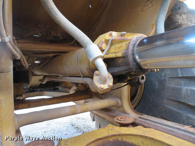 image for item DG3757 1988 Caterpillar 631E conventional scraper