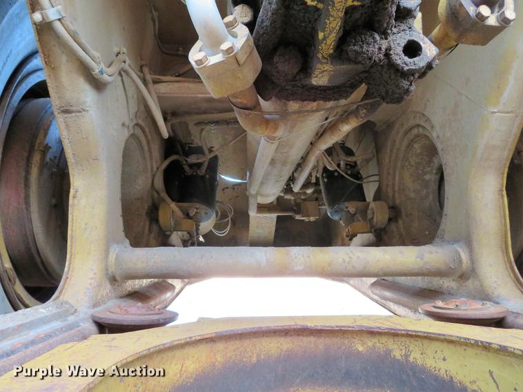 image for item DG3757 1988 Caterpillar 631E conventional scraper