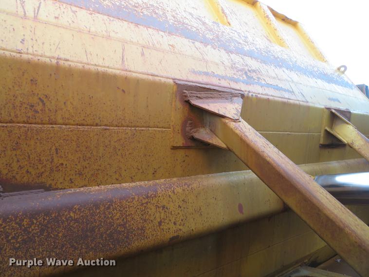 image for item DG3757 1988 Caterpillar 631E conventional scraper