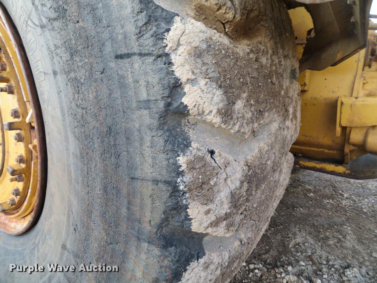 image for item DG3757 1988 Caterpillar 631E conventional scraper