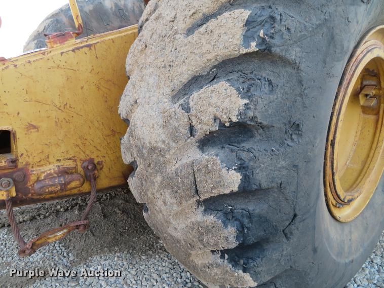 image for item DG3757 1988 Caterpillar 631E conventional scraper