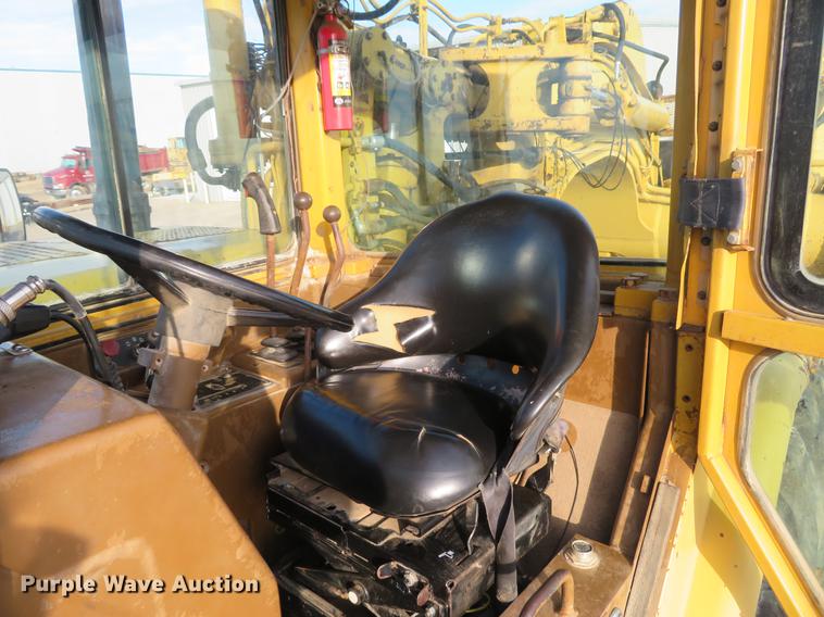 image for item DG3758 1989 Caterpillar 631E conventional scraper