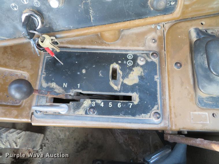 image for item DG3758 1989 Caterpillar 631E conventional scraper