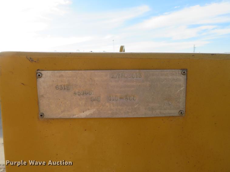 image for item DG3758 1989 Caterpillar 631E conventional scraper