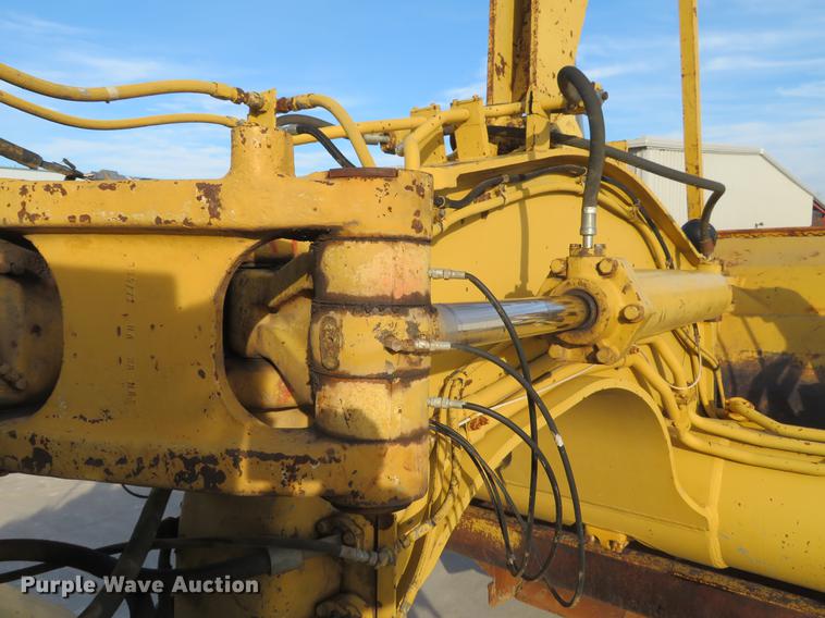 image for item DG3758 1989 Caterpillar 631E conventional scraper