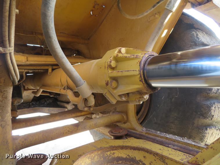 image for item DG3758 1989 Caterpillar 631E conventional scraper